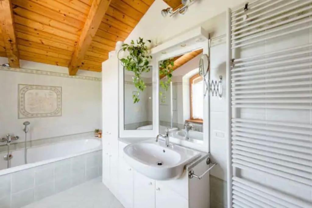 Ca Ulivi Bed & Breakfast Ala Dış mekan fotoğraf